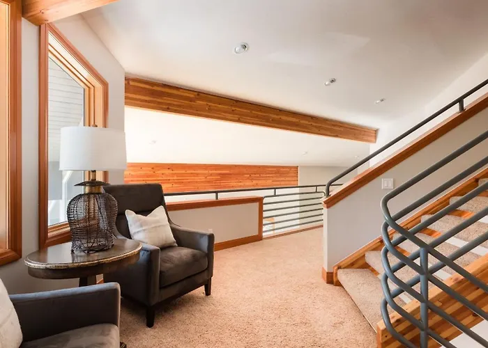 Sleeps 16 Modern Mountain Escape W Hot Tub Mason By Avantstay Park City